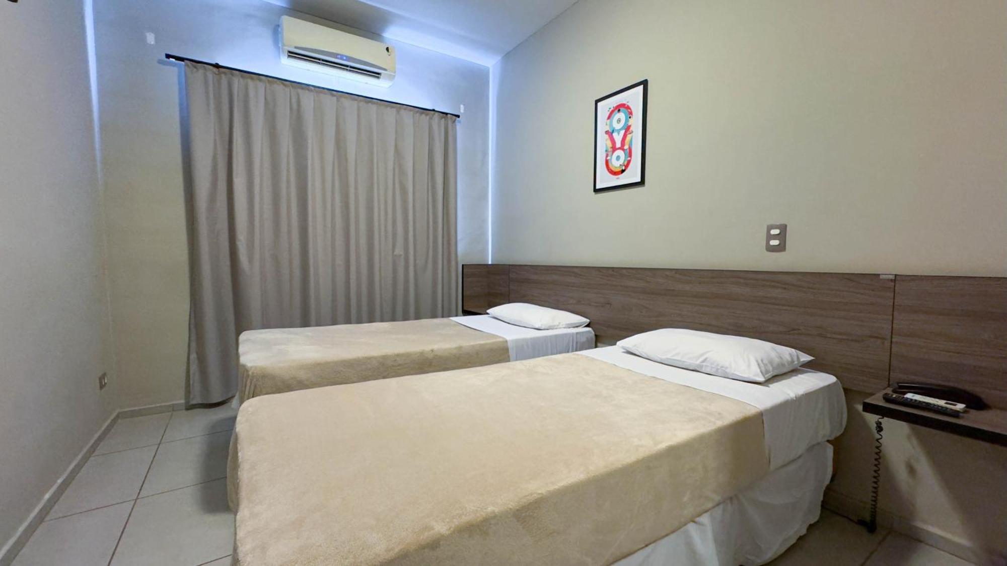 I-Hotel ピラシカーバ エクステリア 写真