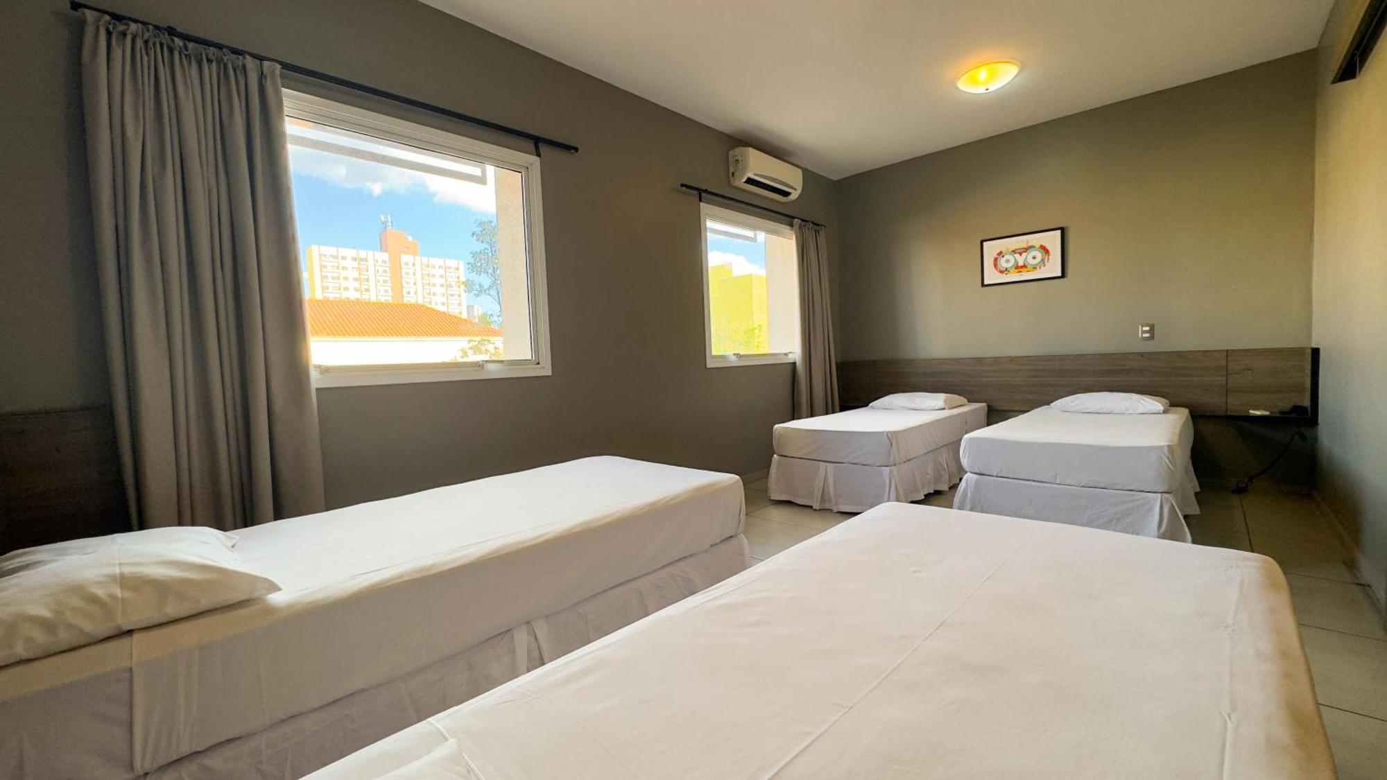 I-Hotel ピラシカーバ エクステリア 写真